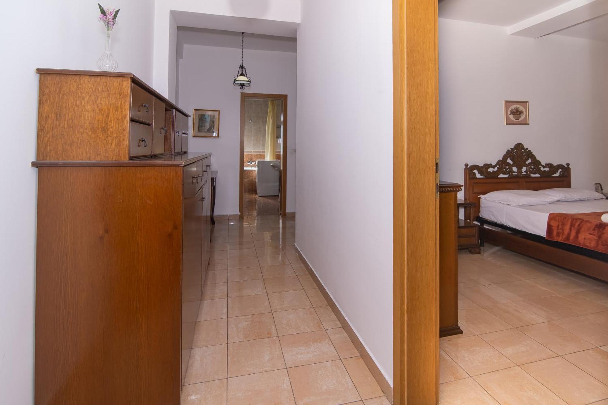 Vintage Blloku Apartament